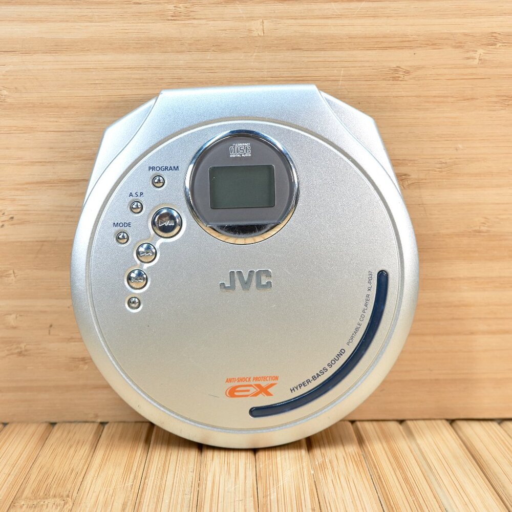 JVC XL-PG37 Personal CD Player, with 45 Seconds of Anti-Shock Protection